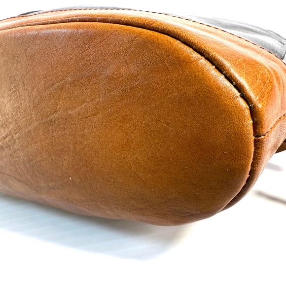 Sabina Genesis Black and Tan Leather Handbag - Picture 6 of 12